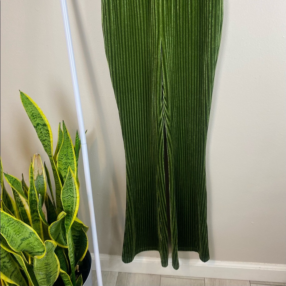 Velvet Green Bell Bottom Pants | Size 2